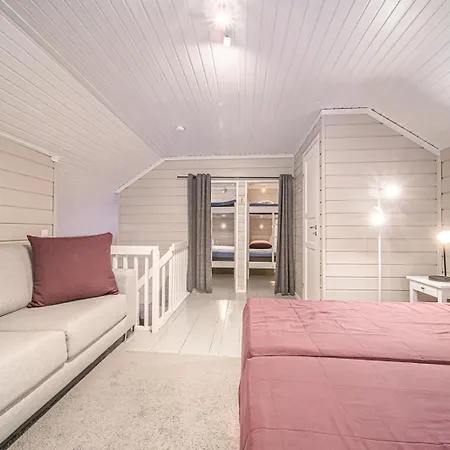 Lavi By Aavalevi * Levi